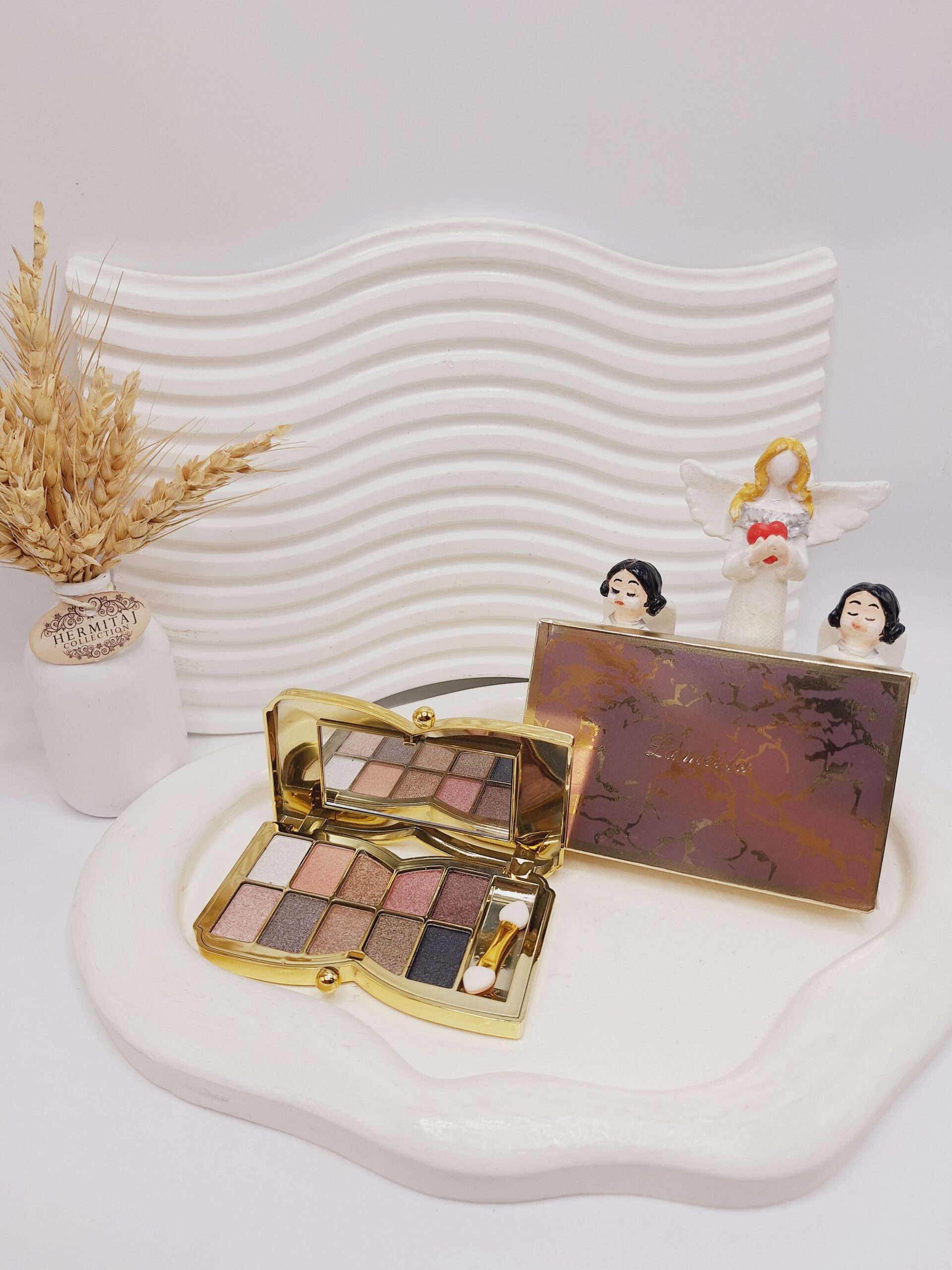 پالت سایه چشم برند Lameila